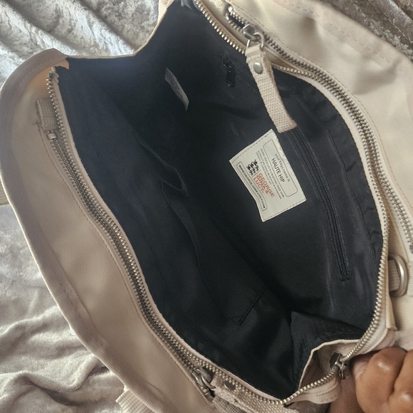 Cream Handbag - Picture 3 of 5